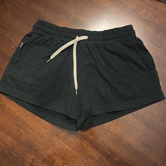 Vuori size small olive green leggings - Picture 5 of 8